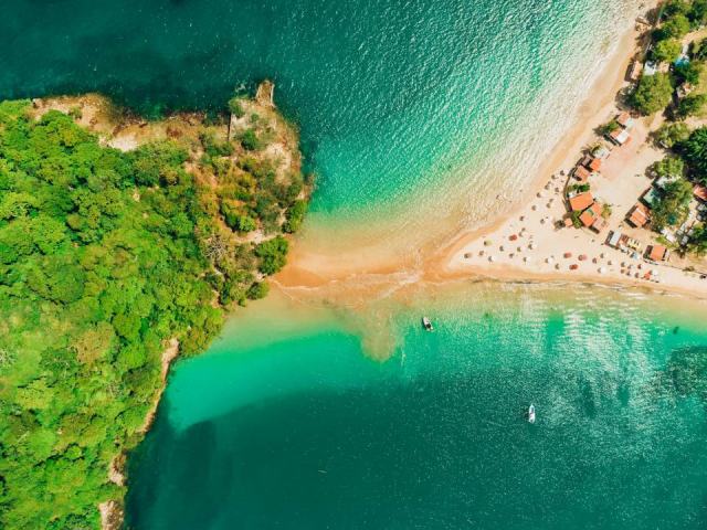 Plage de riviere sens : une plage de Guadeloupe à ne pas manquer Plage de rivière sens : une plage de Guadeloupe à ne pas manquer
