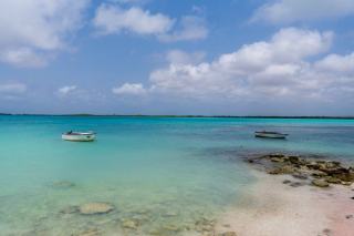 26500 bourg-les-valence : plage de Guadeloupe