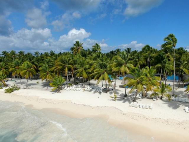Plage trois rivieres : une plage de Guadeloupe à ne pas manquer Plage trois rivières : une plage de Guadeloupe à ne pas manquer